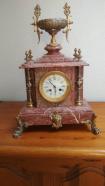 Vendo reloj de bronce y mármol de sobremesa