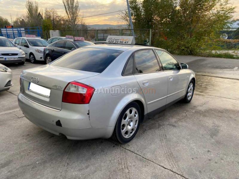 Audi A4 2.5 tdi quattro 