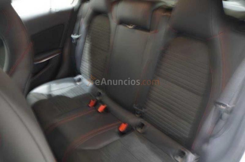 Mercedes Clase A A 200CDI AMG 136cv line EU6 