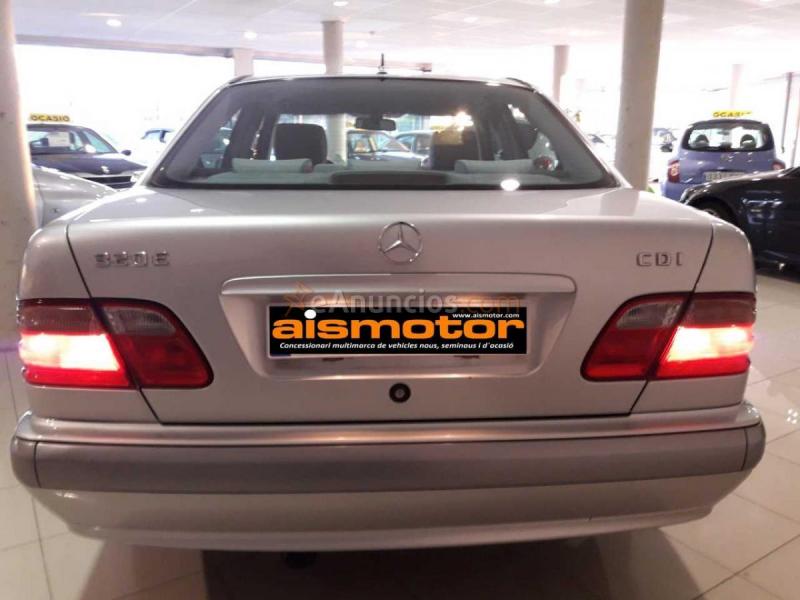 Mercedes Clase E 320 cdi Classic  W210  197 cv 
