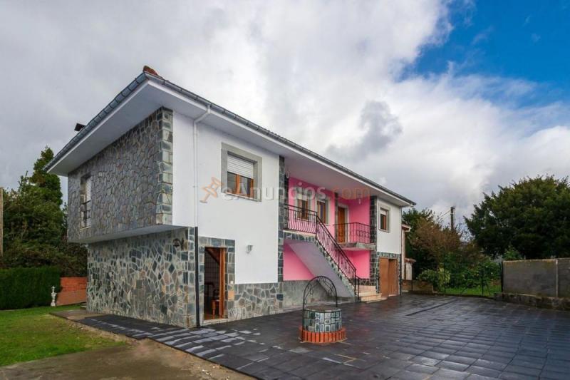 Adosado en venta en  Caserio Armayor, Cudillero