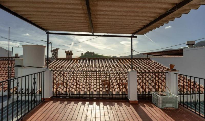 Adosado en venta en  Alora