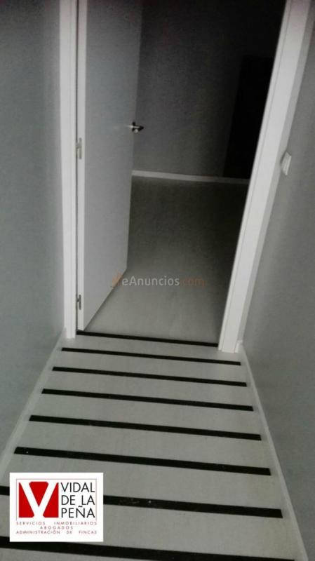 Local Comercial en alquiler en  Centro - Ayuntamiento, Santander