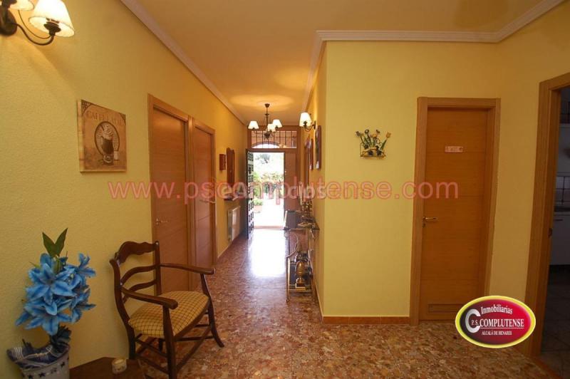 Adosado en venta en  Hontoba