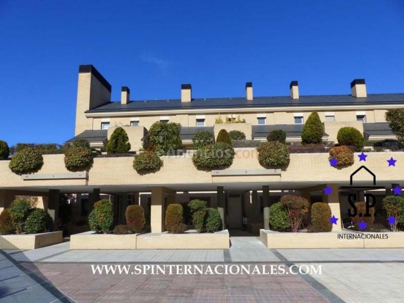 Adosado en venta en  Zona Prado de Somosaguas - La Finca, Pozuelo de Alarcón