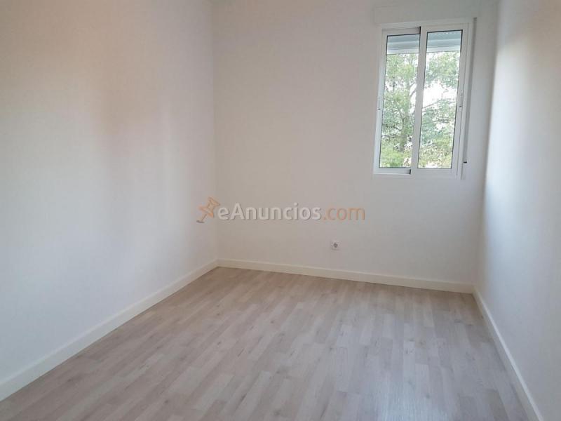 Apartamento en venta en Calle Pintor Pedro Camacho, Virgen del Remedio-Juan Xxiii, Alicante  Alacant