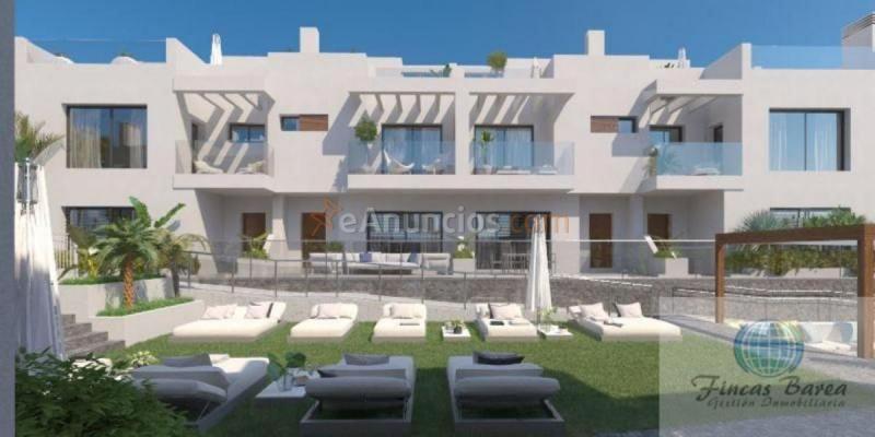 Casa en venta en  Zona Sohail, Fuengirola
