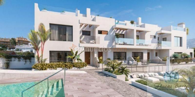 Casa en venta en  Zona Sohail, Fuengirola
