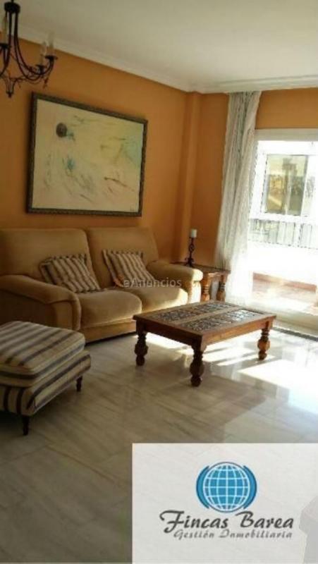 Apartamento en venta en  Los Pacos, Fuengirola