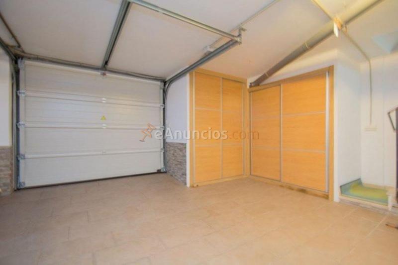 Casa en venta en  infantas, La Zubia
