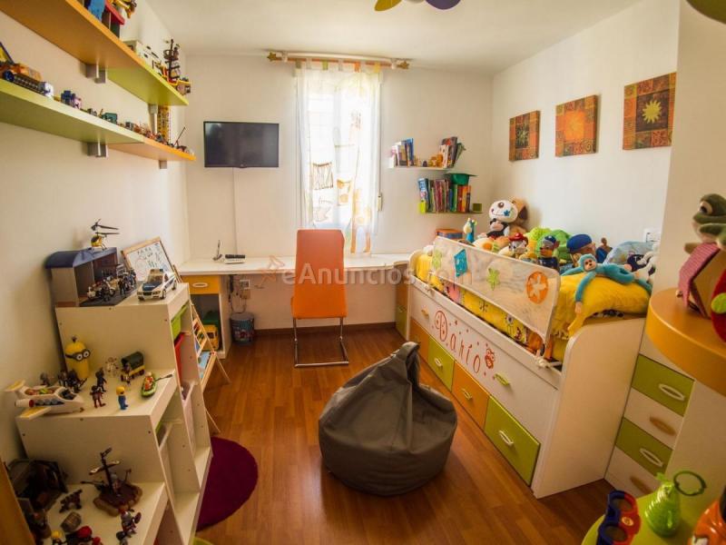 Apartamento en venta en Calle javier espronceda, La Zubia