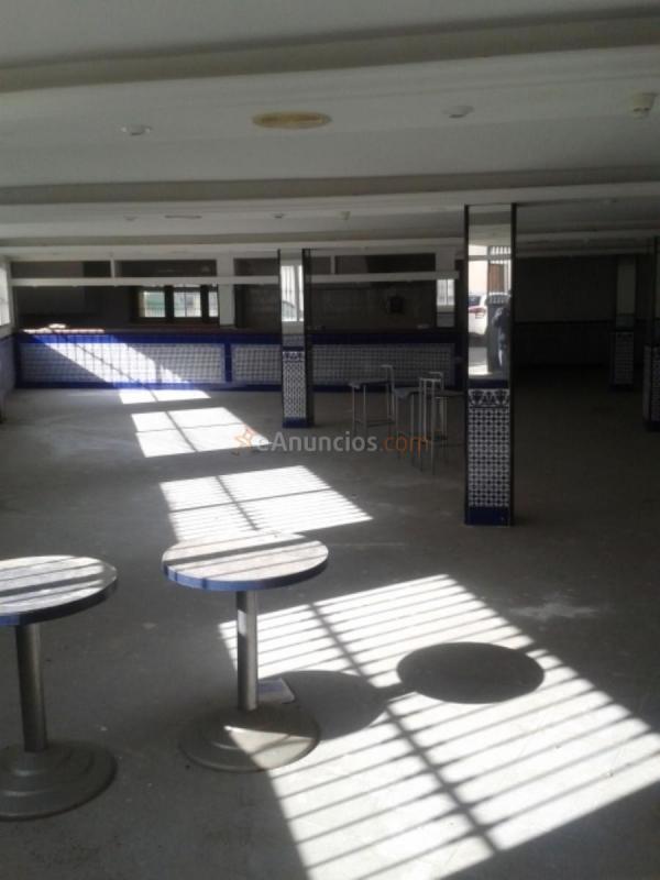 Local Comercial en venta en  Olivares