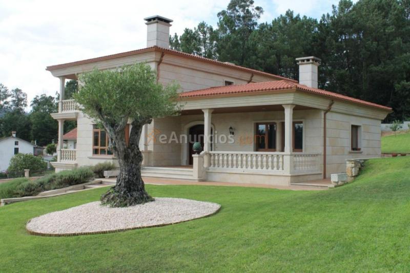 Adosado en venta en  Vedra