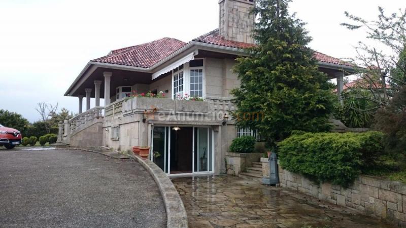 Adosado en venta en  Vilanova de Arousa