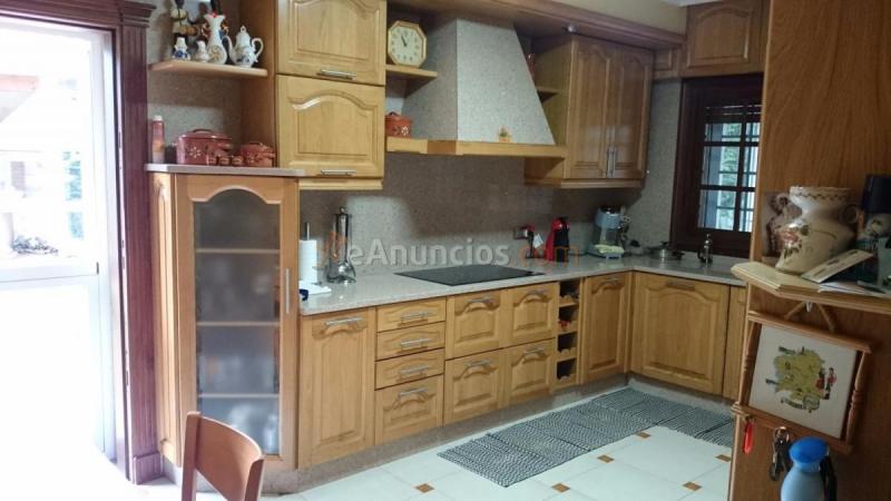 Adosado en venta en  Vilanova de Arousa