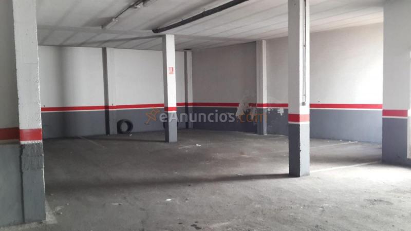 Local Comercial en venta en  Garcilaso, La Alhóndiga, Getafe