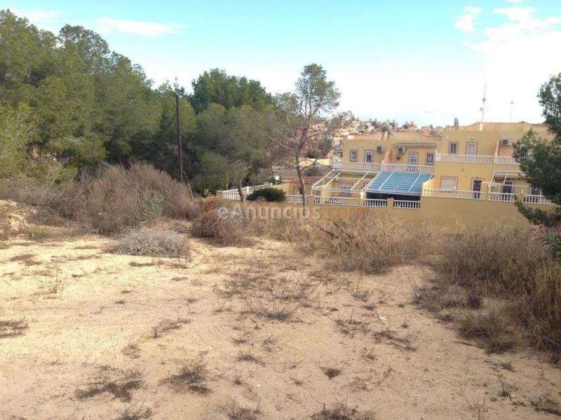 Parcela Rustica en venta en  Calle de los Pirineos, Orihuela Costa, Orihuela