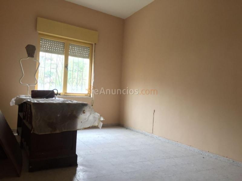 Local Comercial en venta en Calle Martínez Agosti, Infiesto