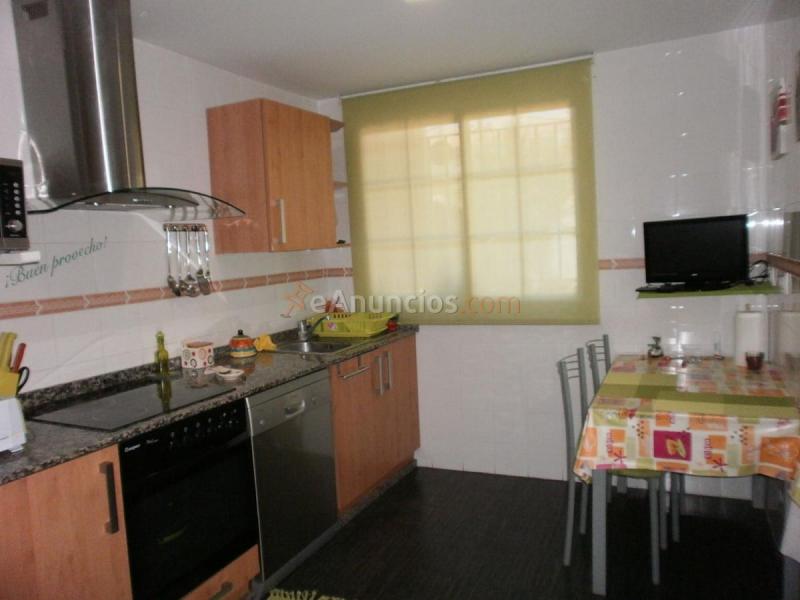 Casa en venta en  Pla dels Aljubs, La Pobla de Vallbona