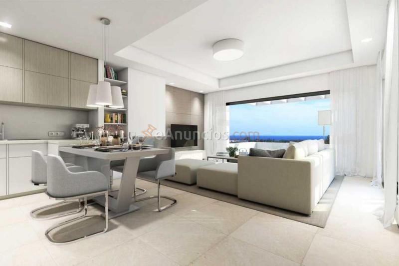 Apartamento en venta en  Benamara-Atalaya, Estepona