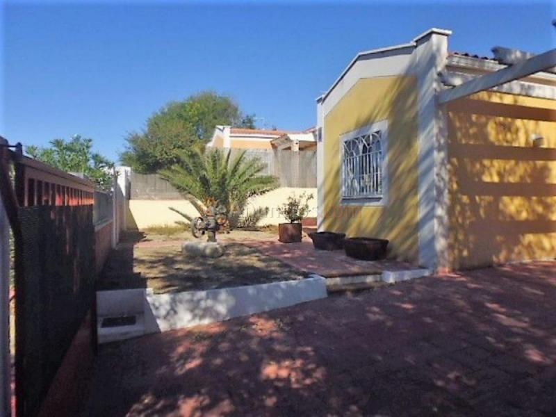 Adosado en venta en  Palomeque