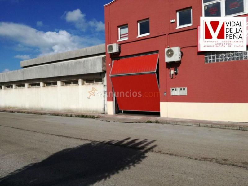 Edificio en venta en  Maliaño, Camargo