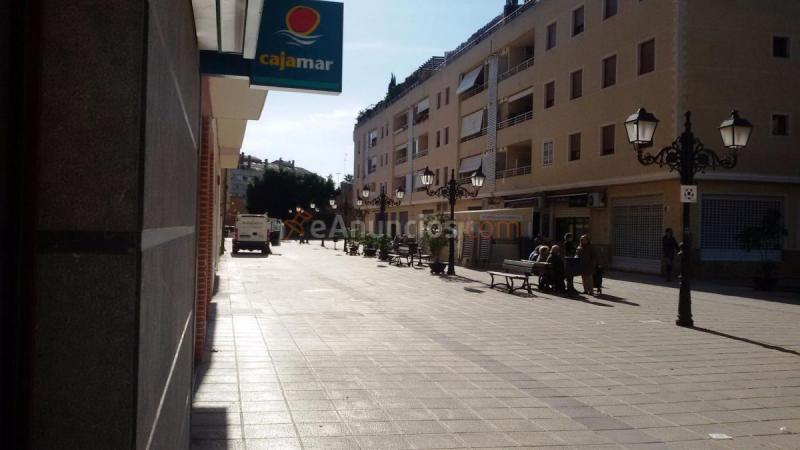 Local Comercial en alquiler en Paseo Bulevar, Rocafort
