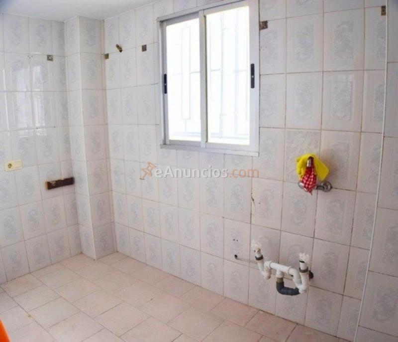 Casa en venta en Calle ebro, Zaidín, Granada