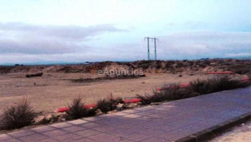 Parcela Rustica en venta en Calle Alexander Graham Bell, Humilladero