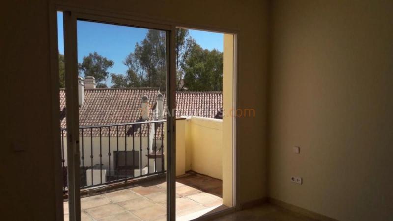 Casa en venta en  Los Pinos de Aloha, Nueva Andalucía, Marbella