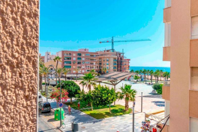 Apartamento en venta en Calle Mayor, La Mata, Torrevieja