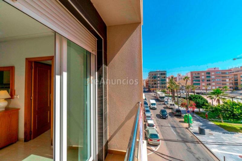 Apartamento en venta en Calle Mayor, La Mata, Torrevieja