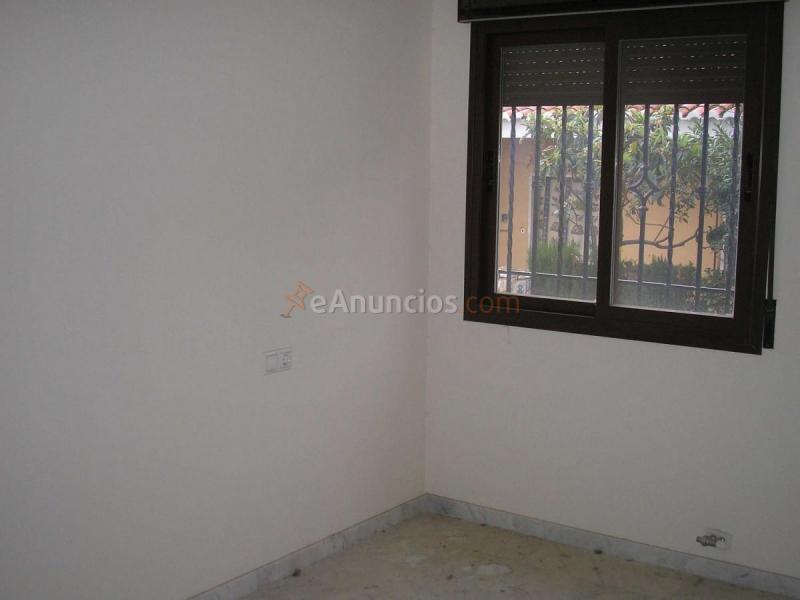 Apartamento en venta en  Antonio Sánchez Sánchez, La Zubia