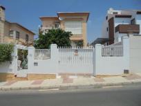 Adosado en venta en  Puerto de la Torre, Málaga