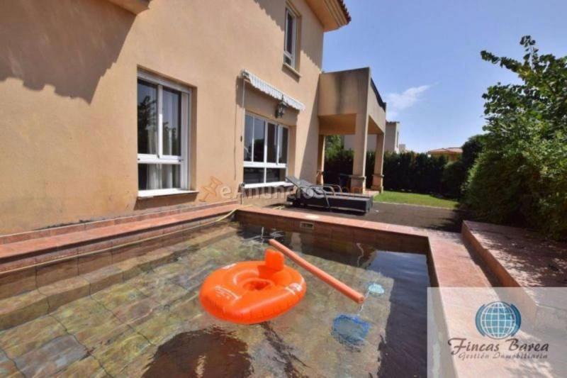 Adosado en venta en  El Higuerón, Fuengirola