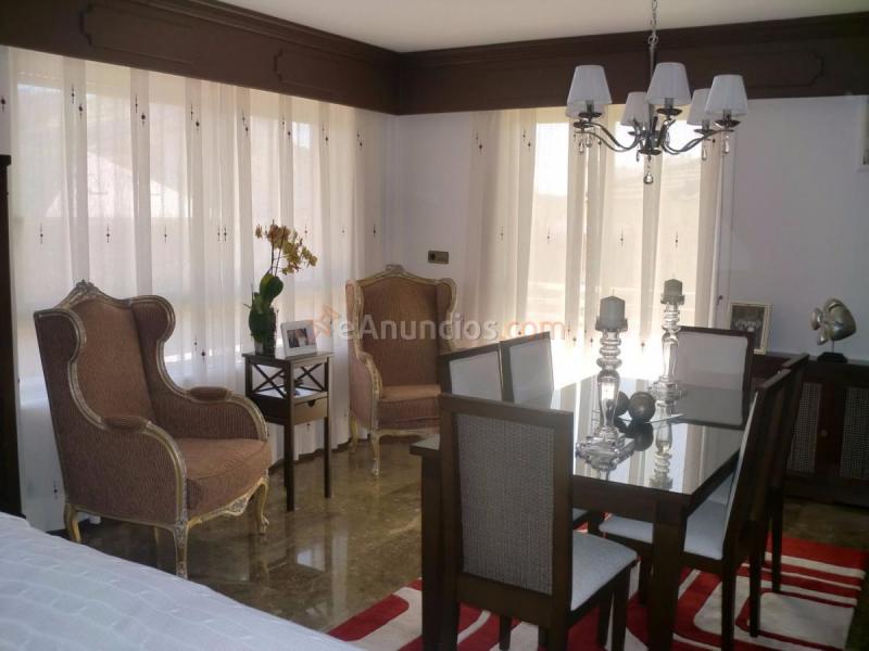 Apartamento en venta en Avenida Lamo Espinosa, Requena