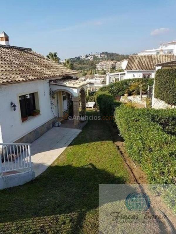 Adosado en venta en  Calaburra - Chaparral, Mijas
