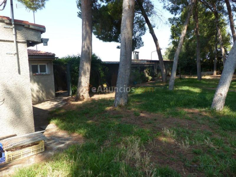 Adosado en venta en  Los Pinares-La Masía, Bétera