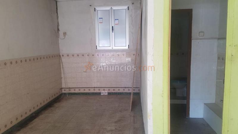 Local Comercial en venta en  Juan de Austria, Alcalá de Henares