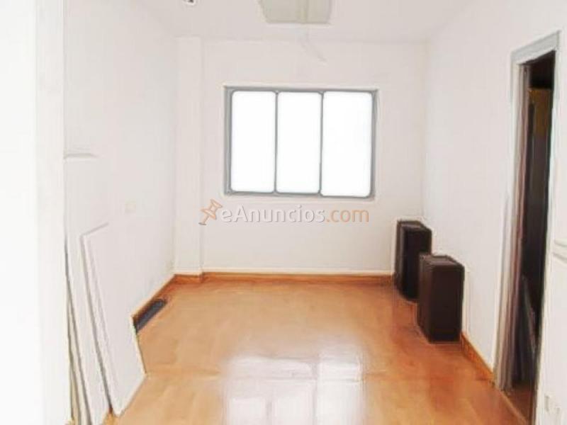 Local Comercial en alquiler en  Centro-Casco Histórico, Oviedo