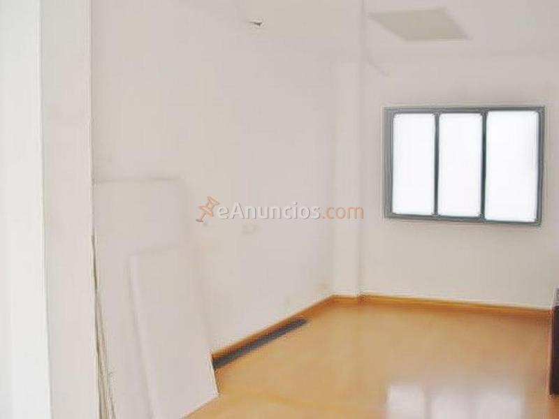 Local Comercial en alquiler en  Centro-Casco Histórico, Oviedo