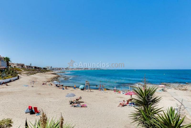 Apartamento en venta en Calle del Bogavante, Torrevieja, La Mata, Torrevieja