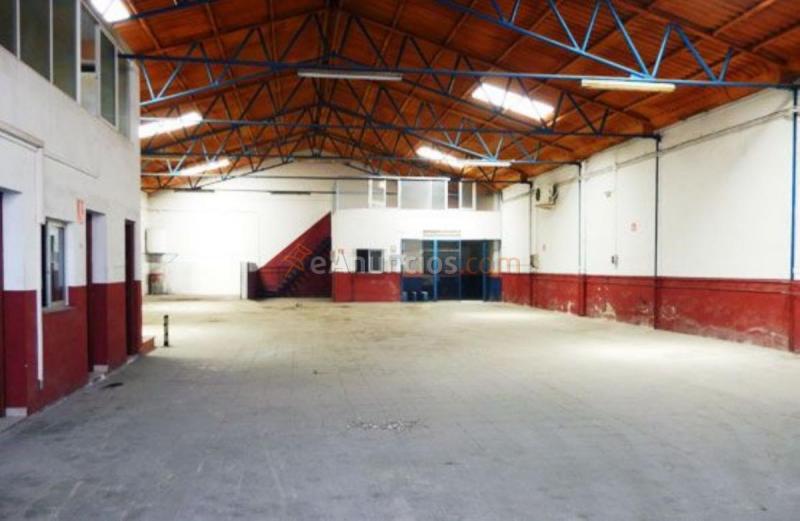 Edificio en venta en Calle Alcalde Segalerva Sierra, Málaga, Cruz de Humilladero, Málaga