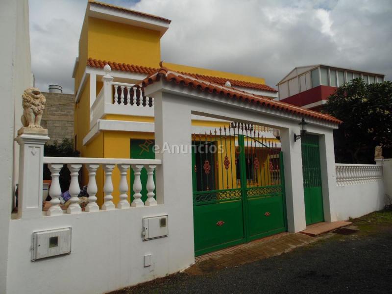 Adosado en venta en Carretera a Lomo Blanco, Carretera del Centro - Cono sur, Las Palmas de Gran Canaria