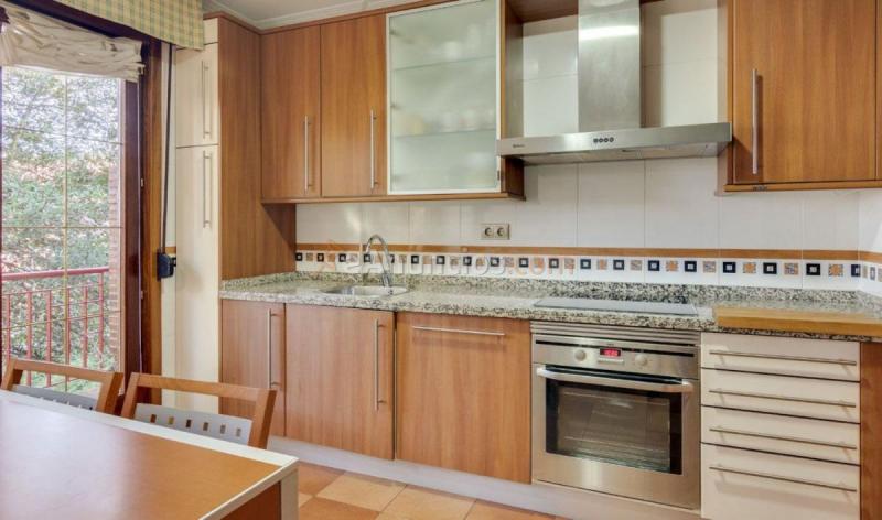 Adosado en venta en  Buenavista-Ería-Montecerrao, Oviedo