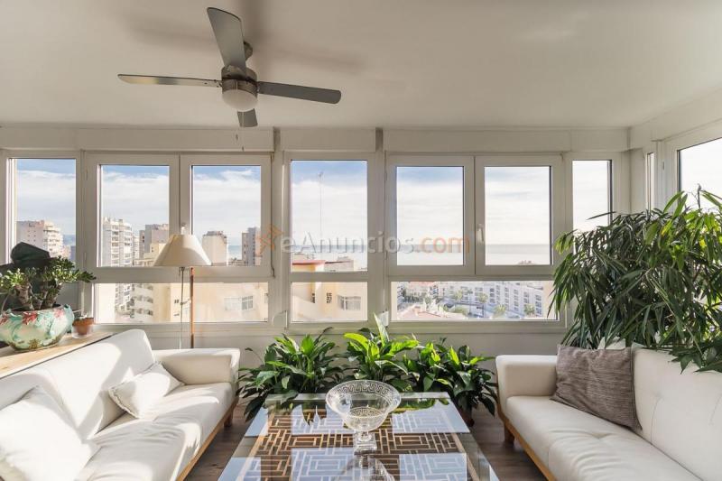 Apartamento en venta en  El Bajondillo, Torremolinos