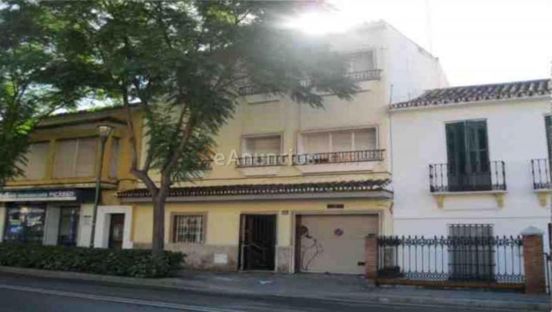 Casa en venta en  AV JUAN SEBASTIAN EL CANO, Este, Málaga