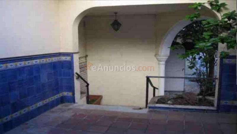 Casa en venta en  AV JUAN SEBASTIAN EL CANO, Este, Málaga