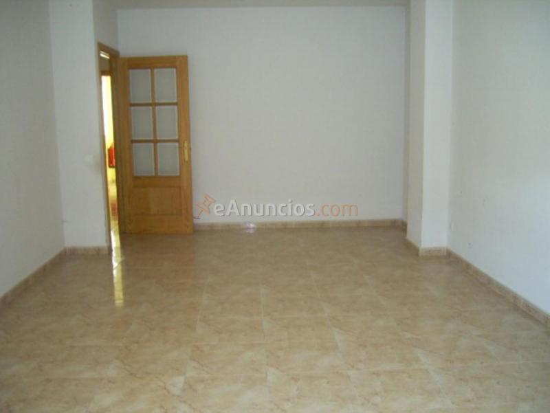 Apartamento en venta en Calle Villaluenga, Yuncler