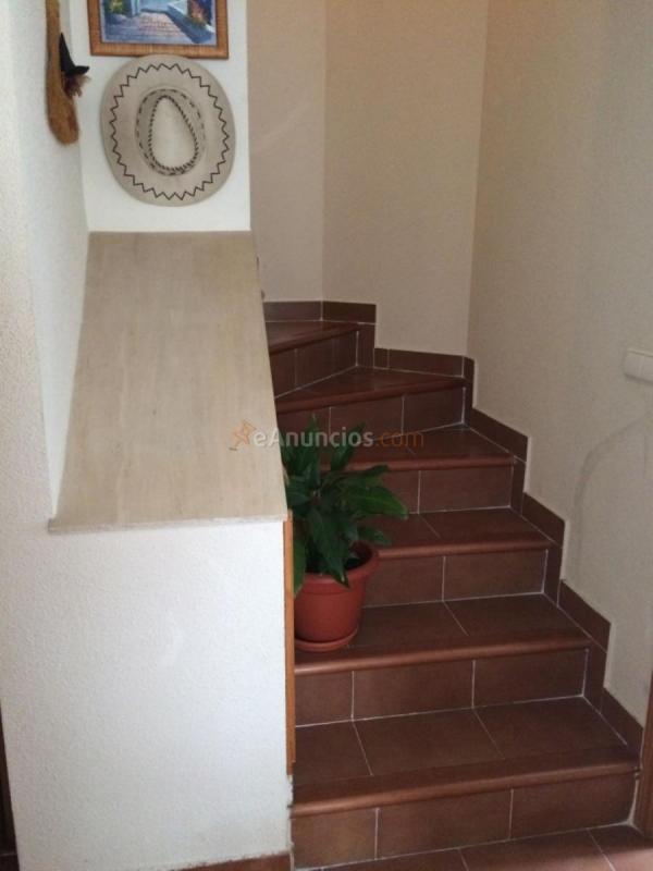 Casa en venta en Calle Leonor de Castilla, Villamuriel de Cerrato